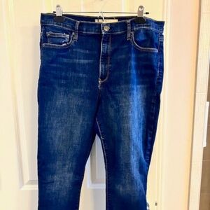 EUC Gap women's jeans true skinny super high rise crop dark wash size 12/13 33R
